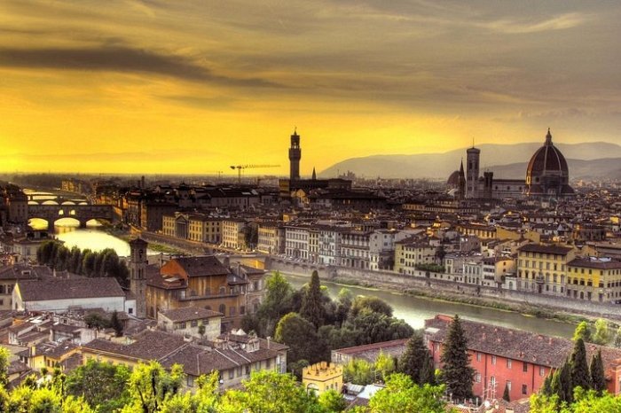Firenze in golf cart Piazzale Michelangelo