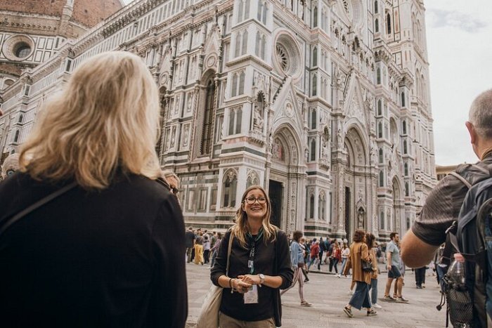 Florence in a Day: Michelangelo's David, Uffizi and Guided City Walking Tour