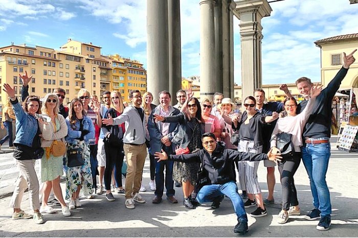 The Best tour in Florence: Renaissance & Medici Tales - guided by a STORYTELLER