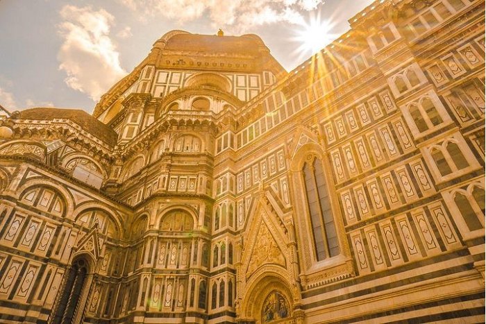 The Best tour in Florence: Renaissance and Medici Tales