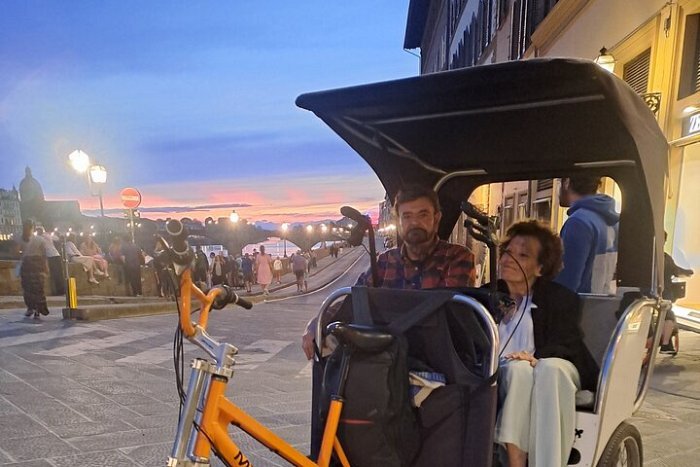 Florence Private Transportation in Rickshaw