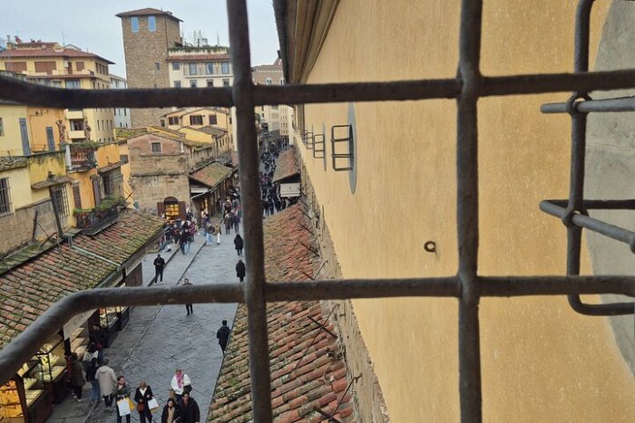 Vasari Corridor and Uffizi Gallery Exclusive Tour